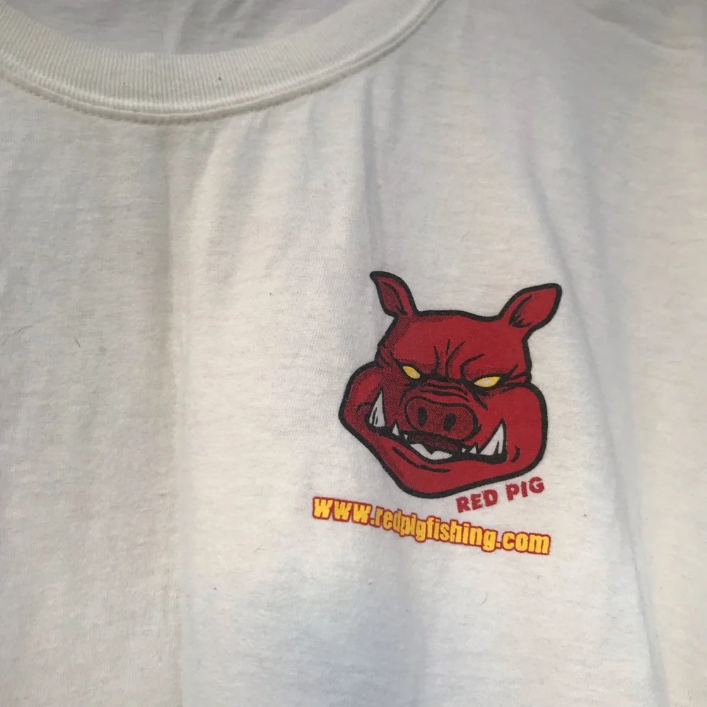 Red pigs fishing T shirt plus size - Picture 3 of 4